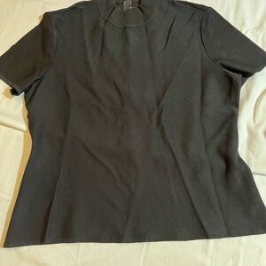 St. John Black Short Sleeve Top